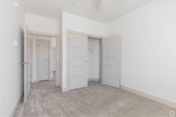 Tidewater Apartments | Bedroom